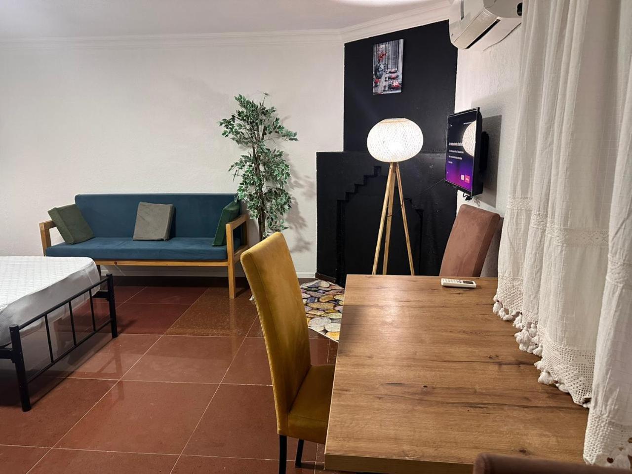 Villa Gardens كوبوليتي المظهر الخارجي الصورة